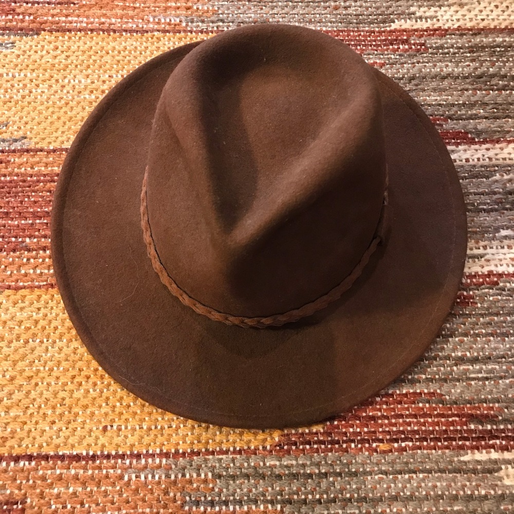 Perfect hat for fall!!!!